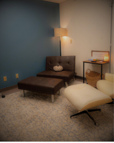 Link to: https://thrivehealthivtherapy.janeapp.com/locations/thrive-health-iv-therapy-olney/book